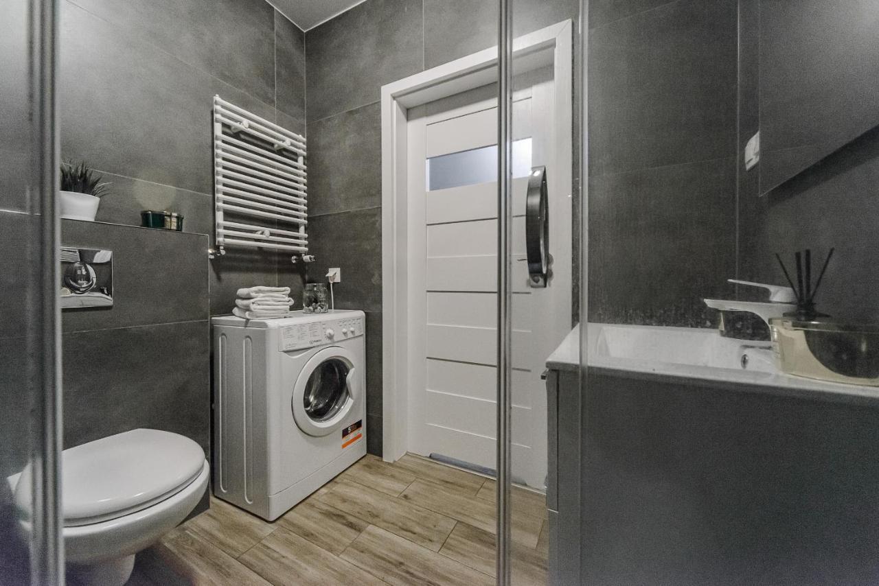 Lumina Luxury Apart On Wroblewskiego Street Lodz  Exterior photo